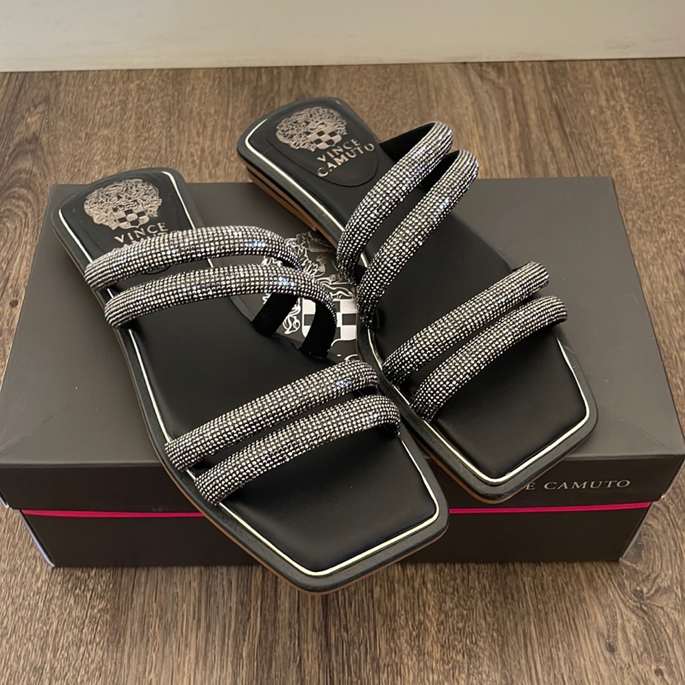 Vince Camuto sandal